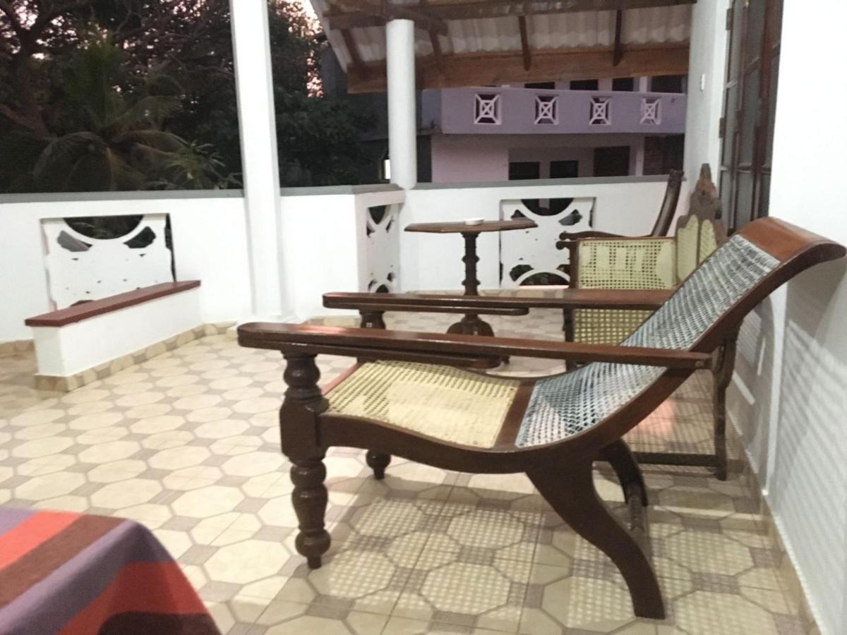 Rock House Unawatuna Exterior foto