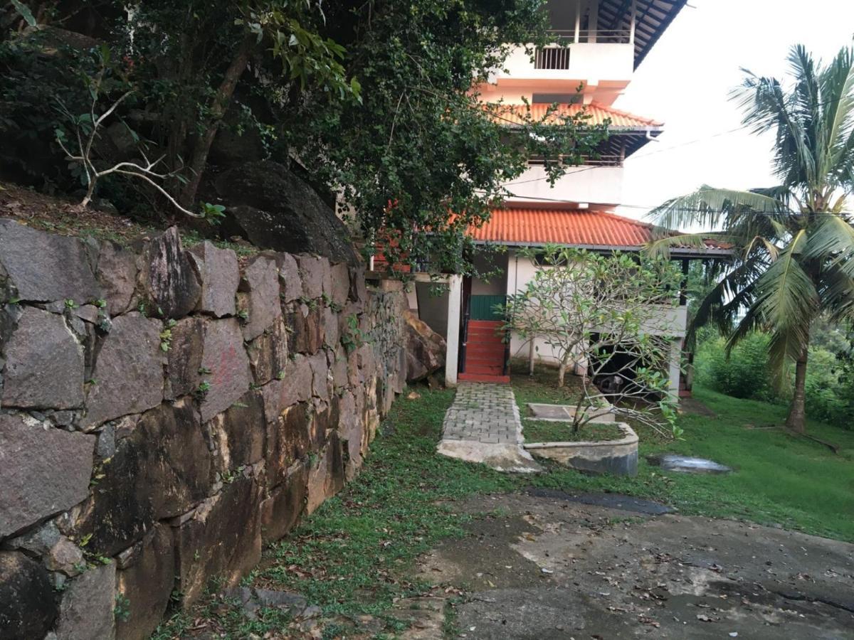 Rock House Unawatuna Exterior foto