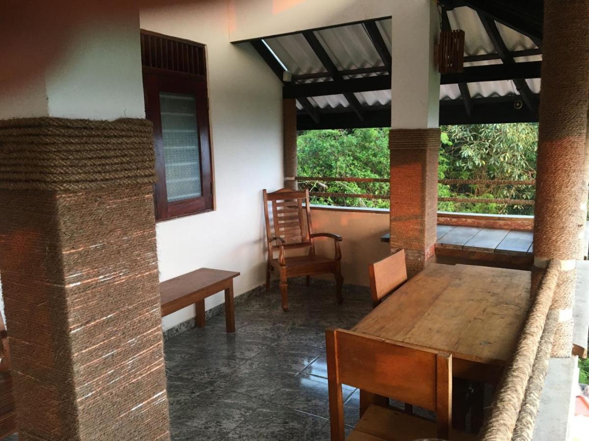 Rock House Unawatuna Exterior foto