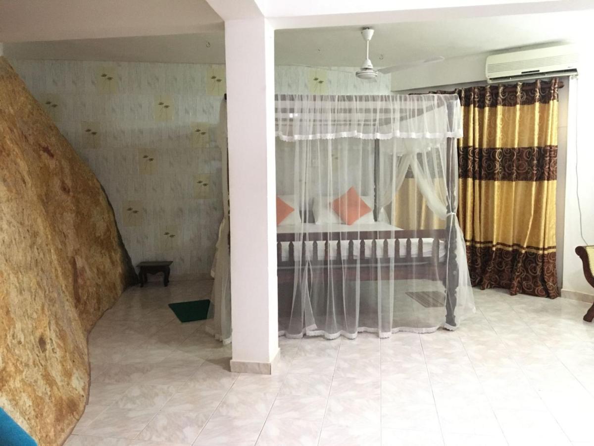 Rock House Unawatuna Exterior foto