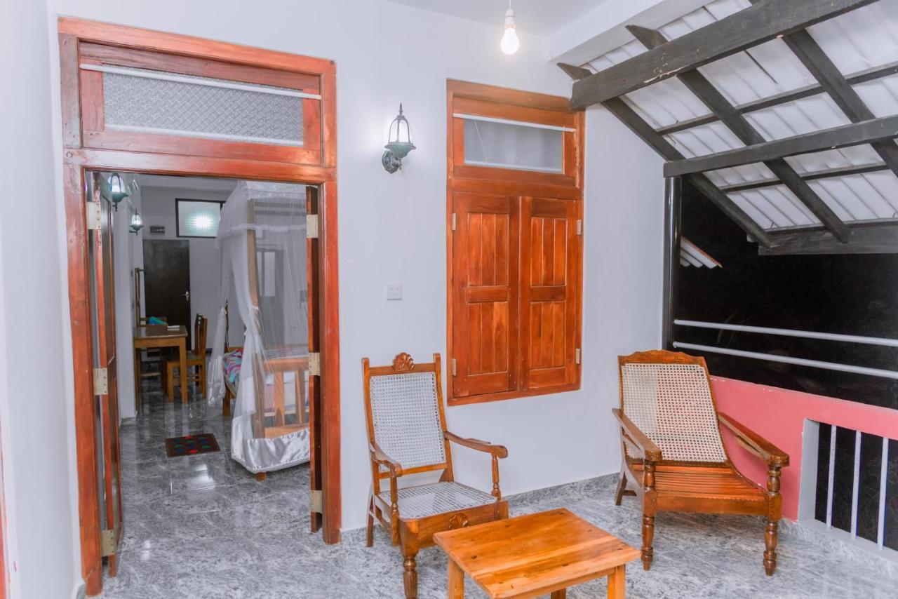 Rock House Unawatuna Exterior foto